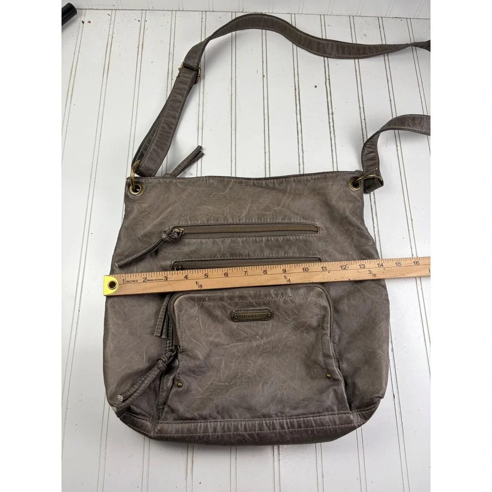 Stone & Co Vintage Y2K Taupe Distressed Slouchy Leather Shoulder Crossbody Bag